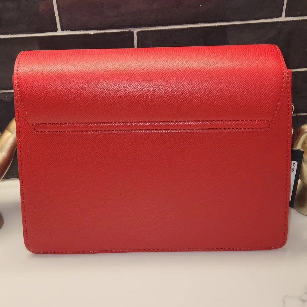 Badgley Mischka Red Shoulder Bag with Silver Chain - Picture 5 of 8